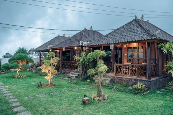 Menginap di Homestay Desa Wisata, Alternatif Autentik Perjalanan Budaya